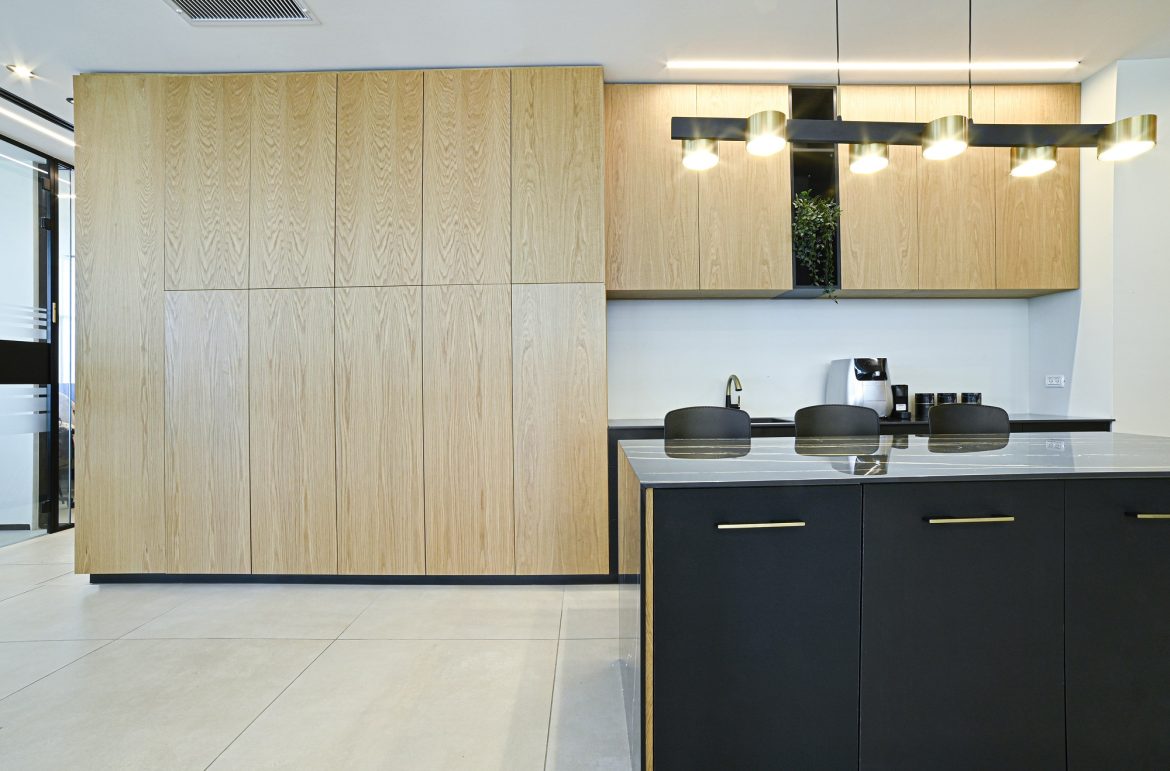 מעצבת פנים בבאר יעקב